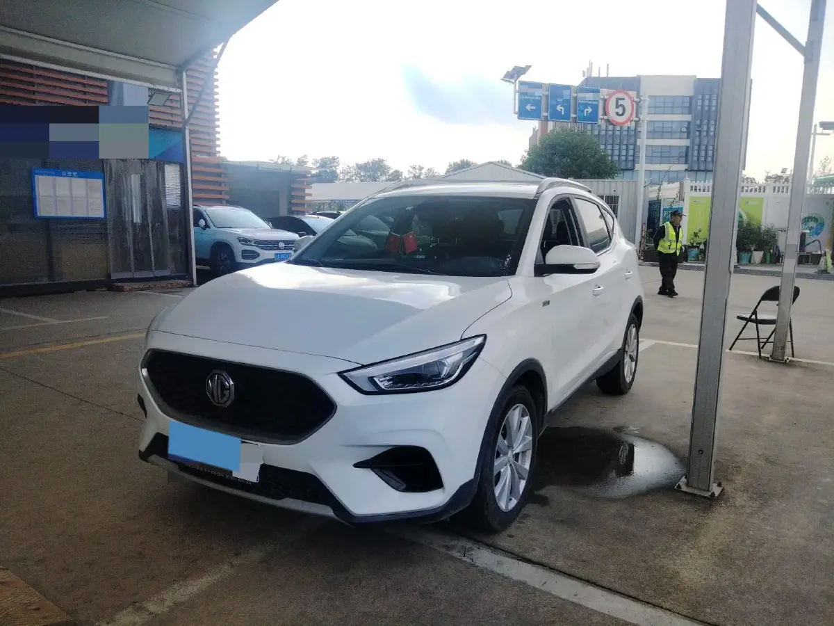 2022 MG ZS 1.5L 120HP L4 CVT