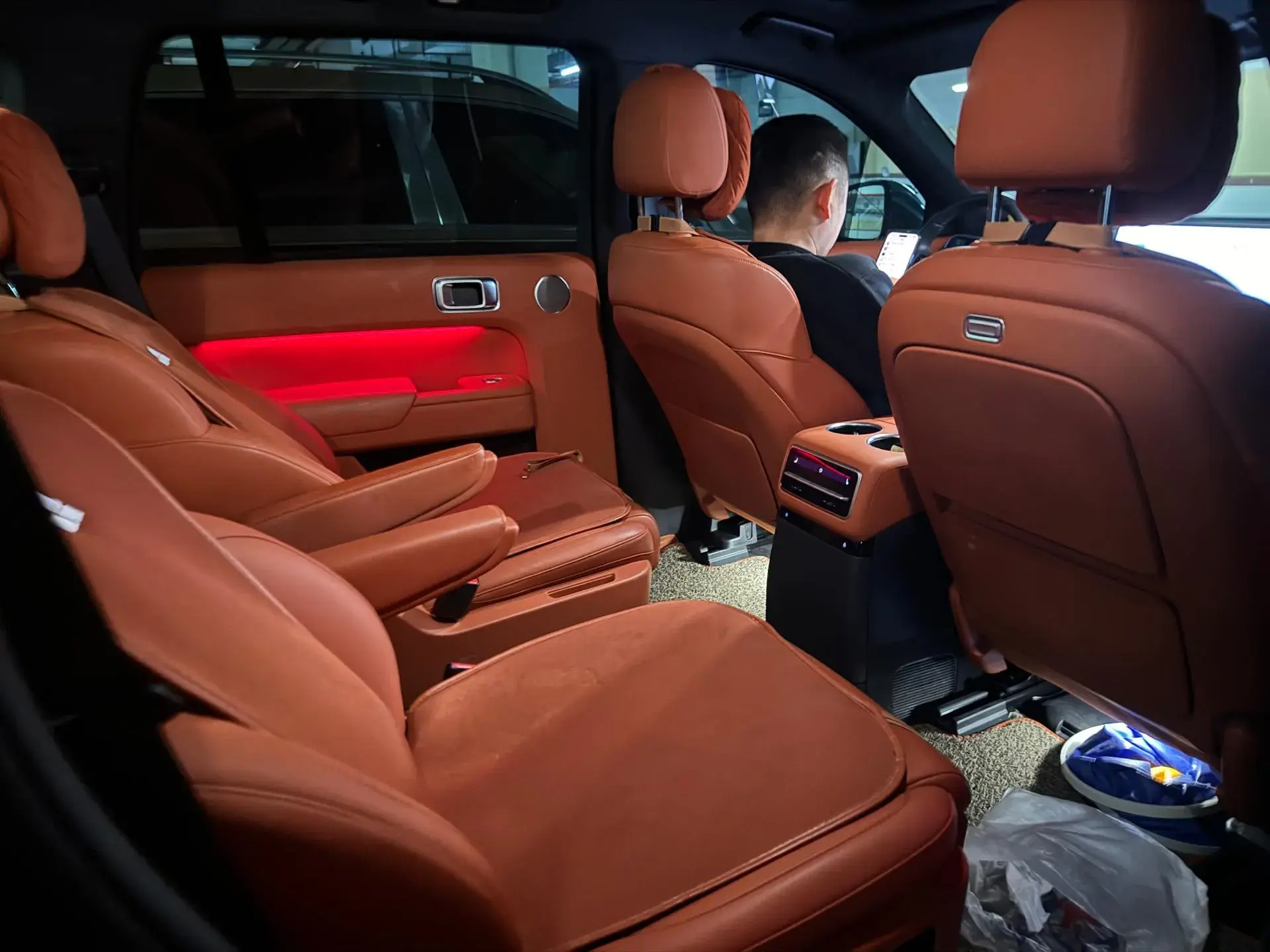 2022 LI L9 thumbnail 4