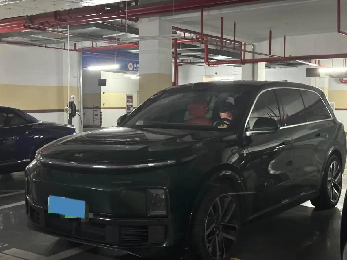 2022 Li L9 Range Extended 154HP REEV 42.6KWH