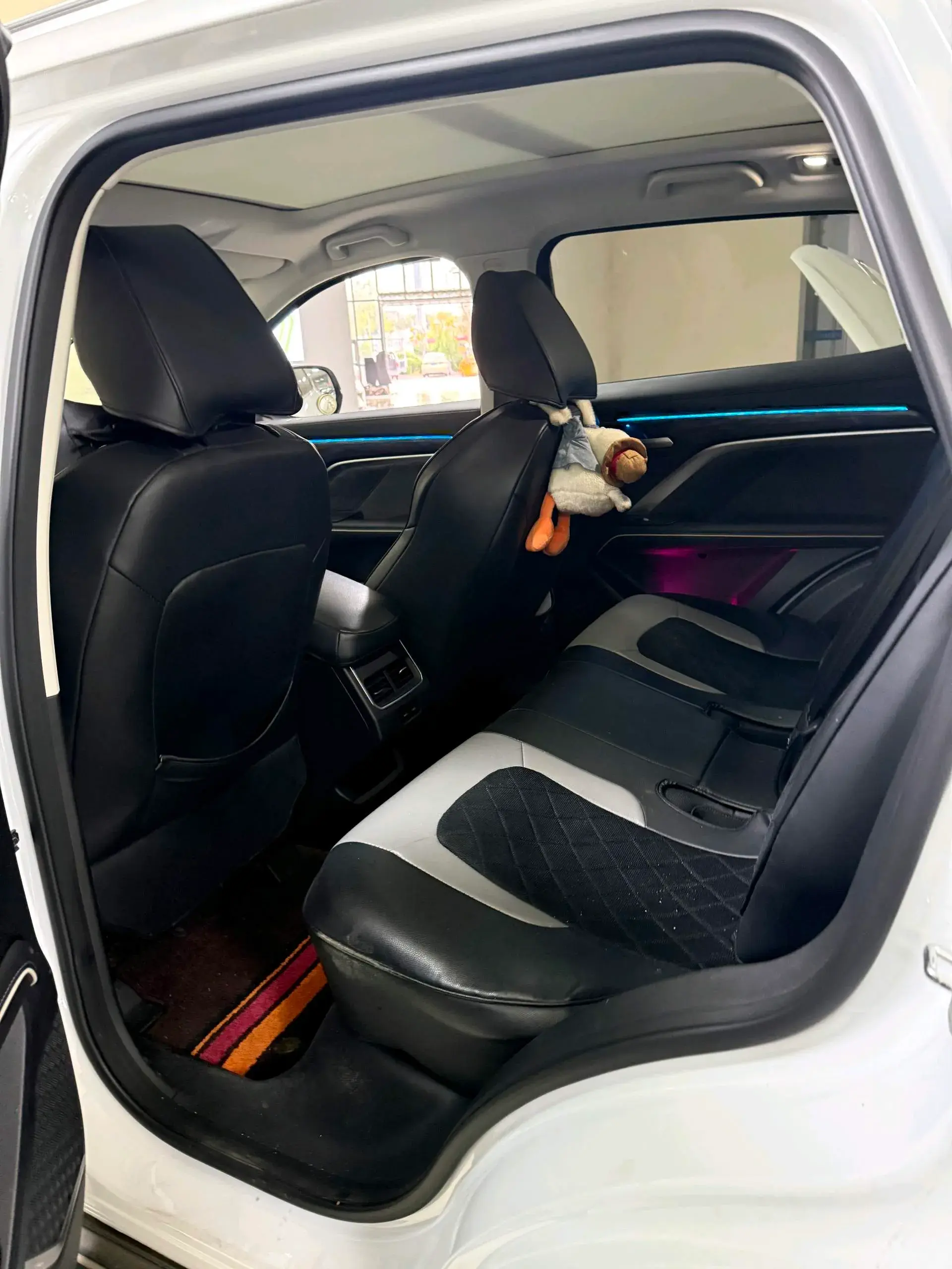 2021 HAVAL H6 thumbnail 2