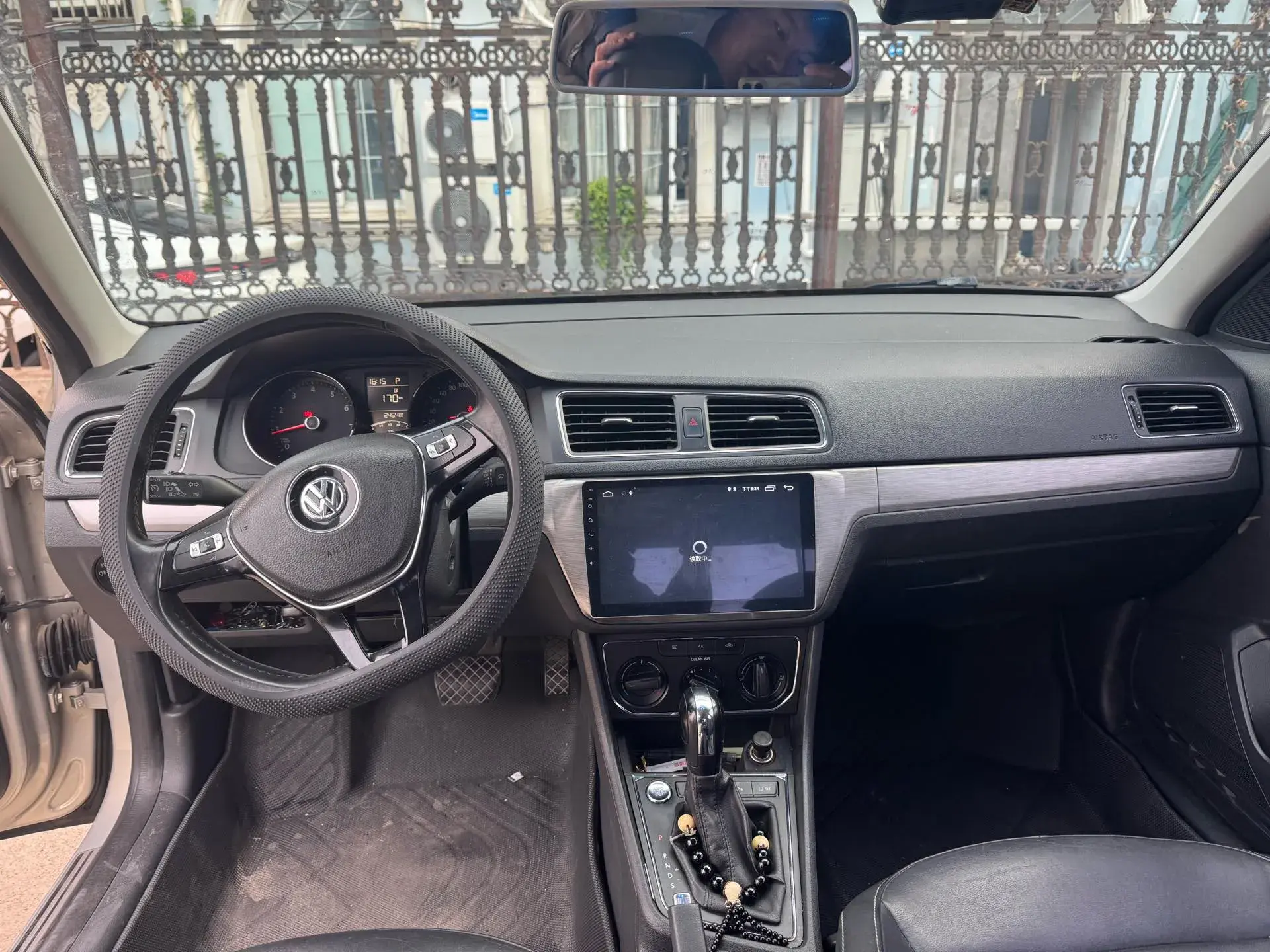 2017 VOLKSWAGEN LAVIDA thumbnail 4