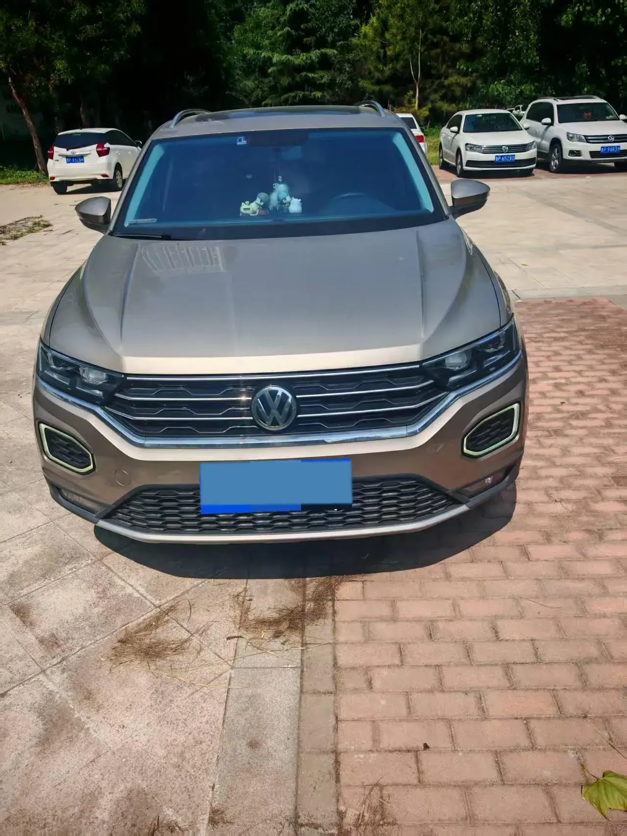 2021 VOLKSWAGEN T-ROC thumbnail 2