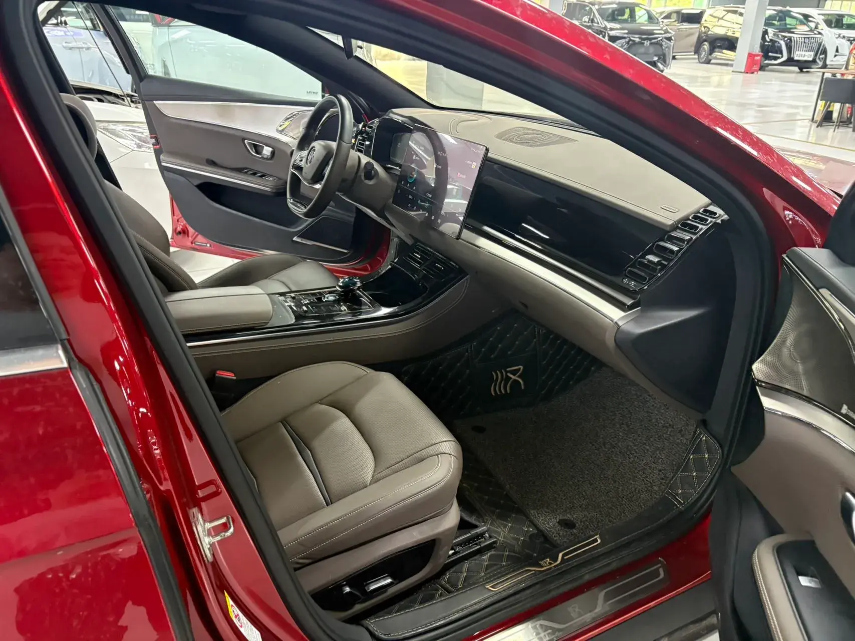 2020 BYD HAN thumbnail 4