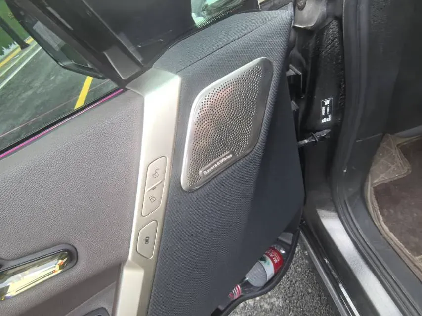 2022 BMW iX BEV 76.6KWH,autocango,china used car exporter,china ev exporter,chinese used car exporter,chinese used ev exporter