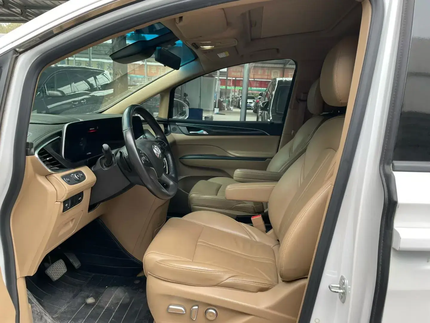 2020 BUICK GL8 thumbnail 4