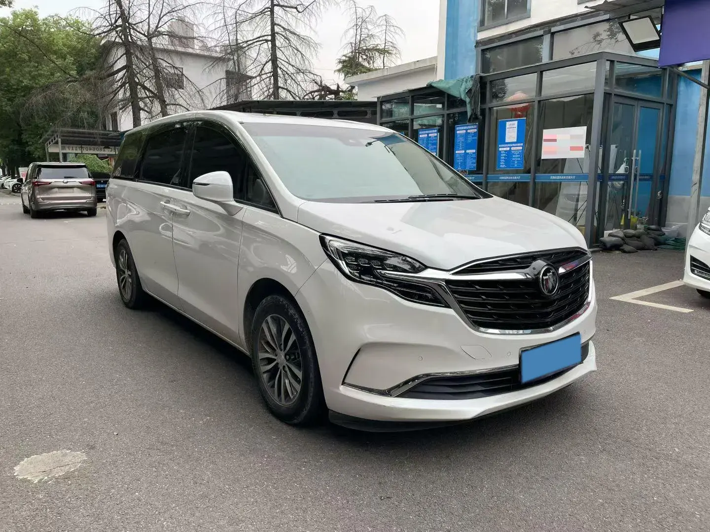 2020 BUICK GL8 thumbnail 3