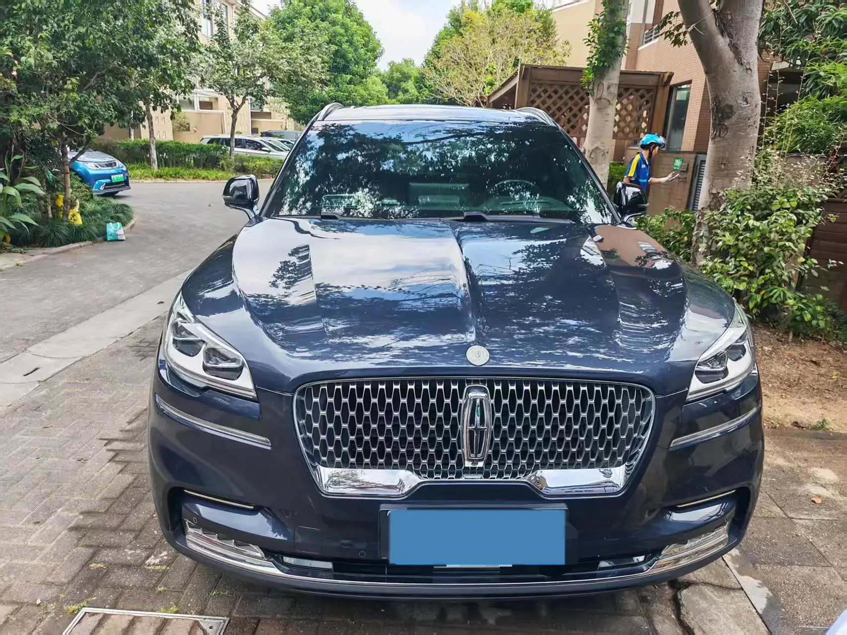 2020 LINCOLN AVIATOR thumbnail 2