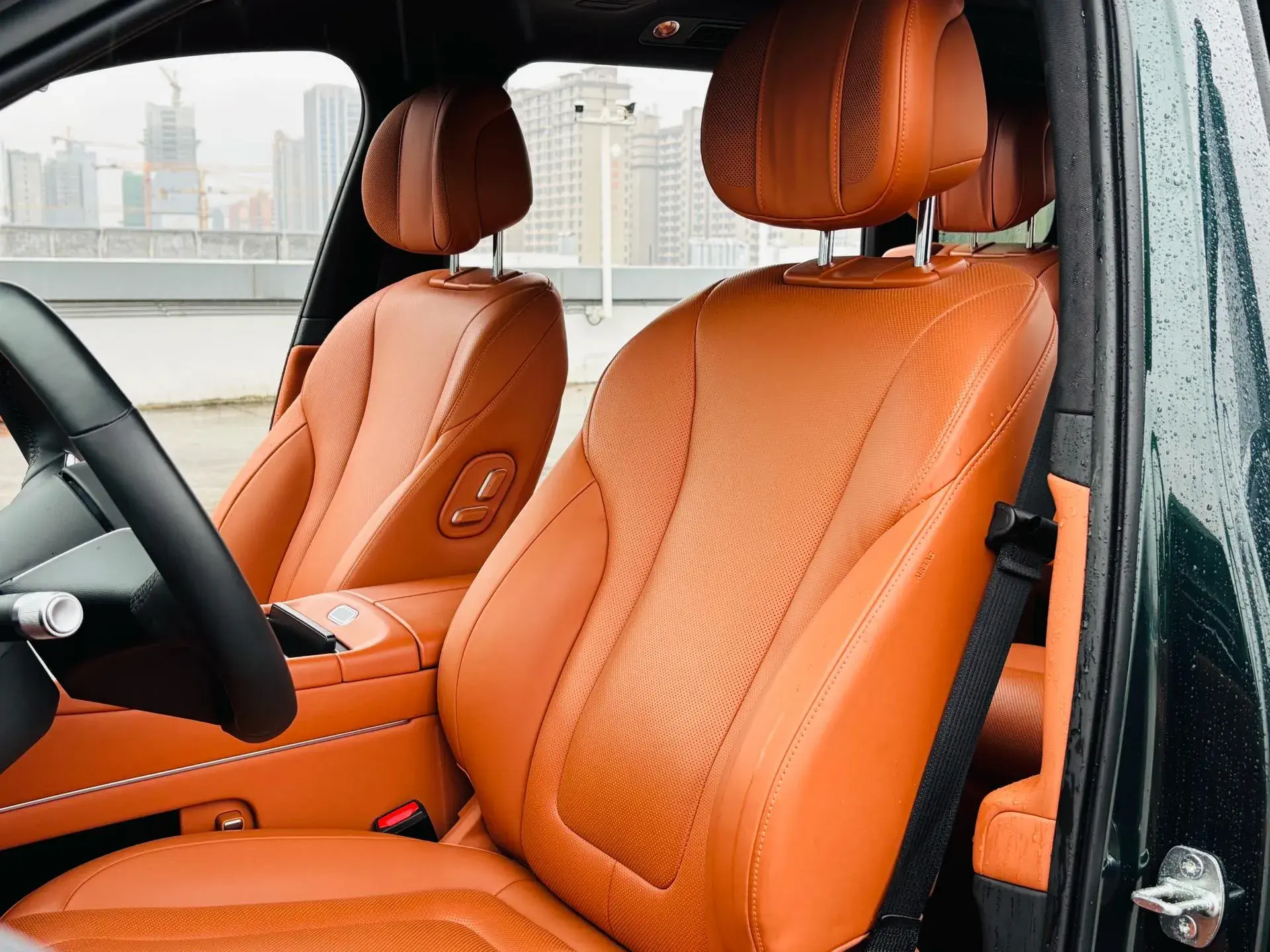 2024 AITO AITO thumbnail 4