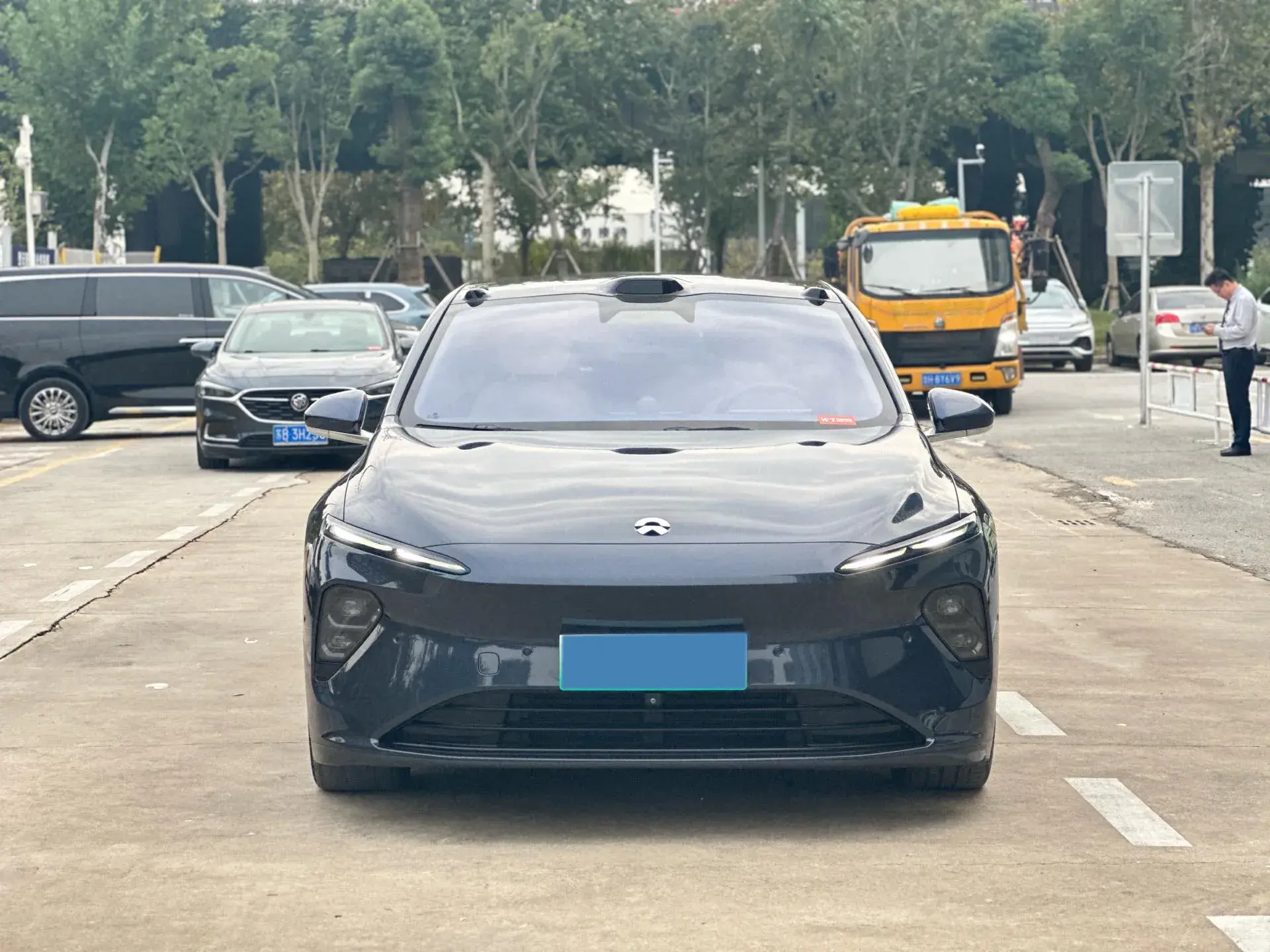 2021 VOLKSWAGEN ID.6 thumbnail 2