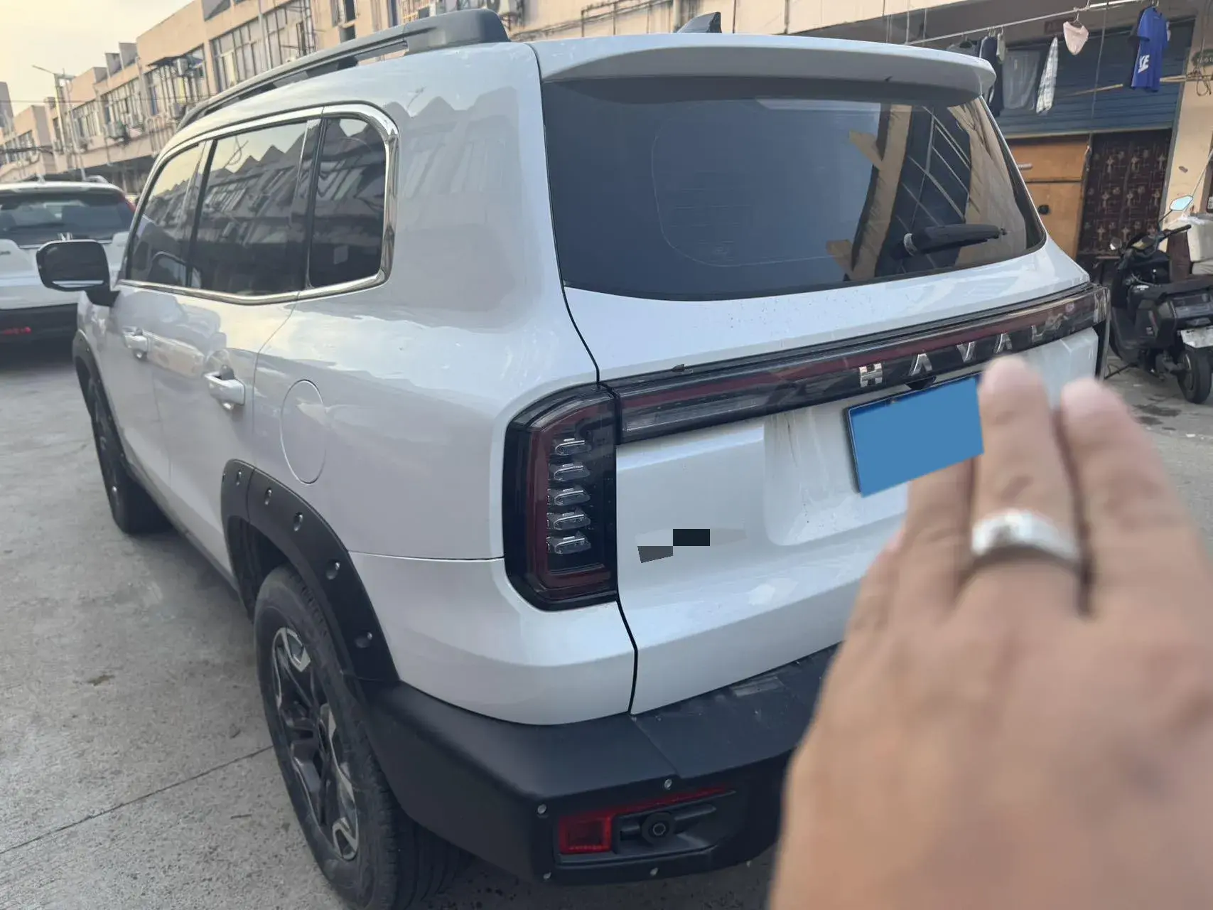 2024 HAVAL H6 thumbnail 3