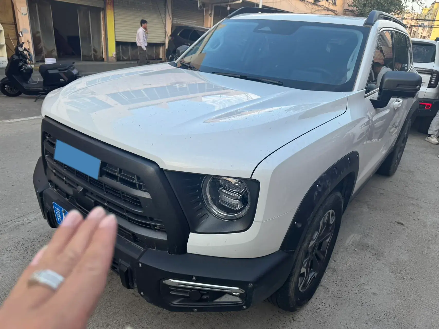 2024 HAVAL H6 view 1