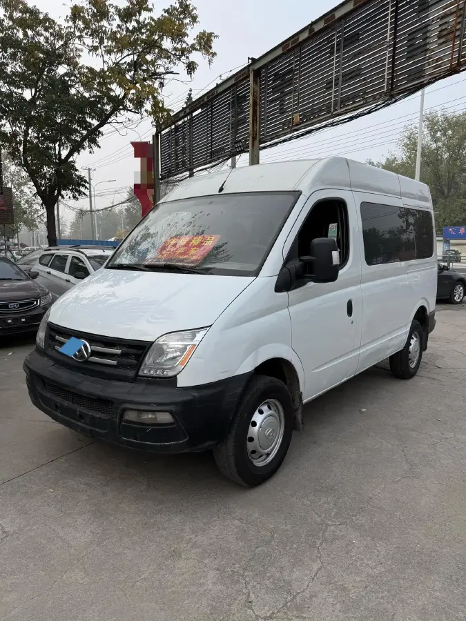 2020 MAXUS XinTu V80 2.5T 136HP L4 6MT