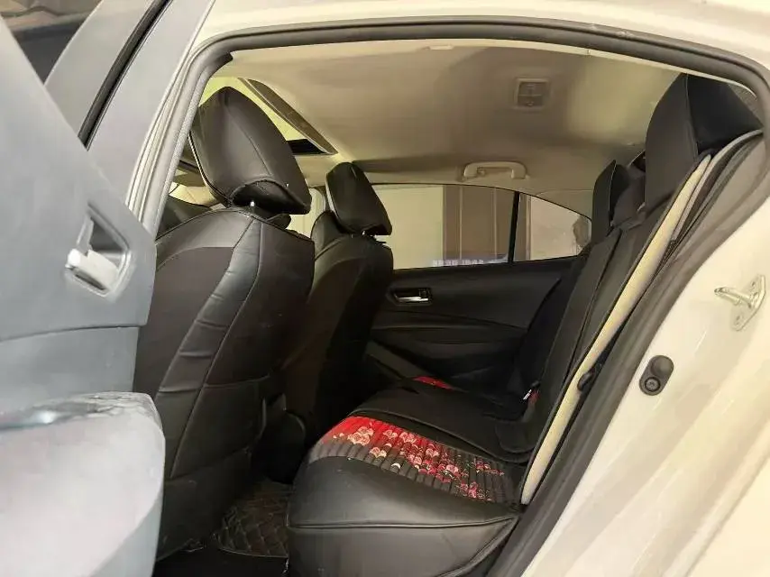 2021 TOYOTA COROLLA thumbnail 3