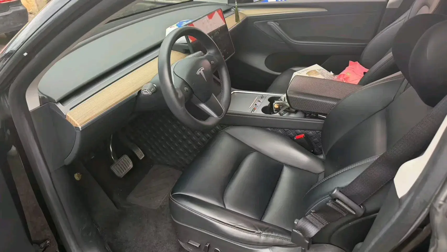 2022 TESLA MODEL thumbnail 4