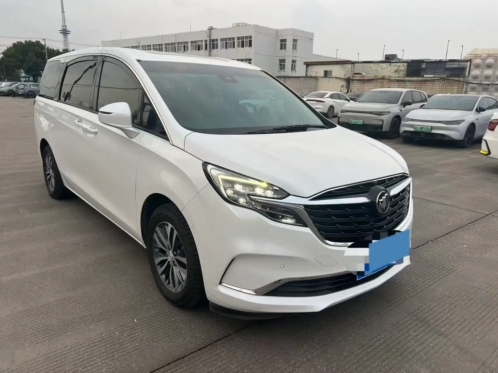 2021 BUICK GL8 thumbnail 3