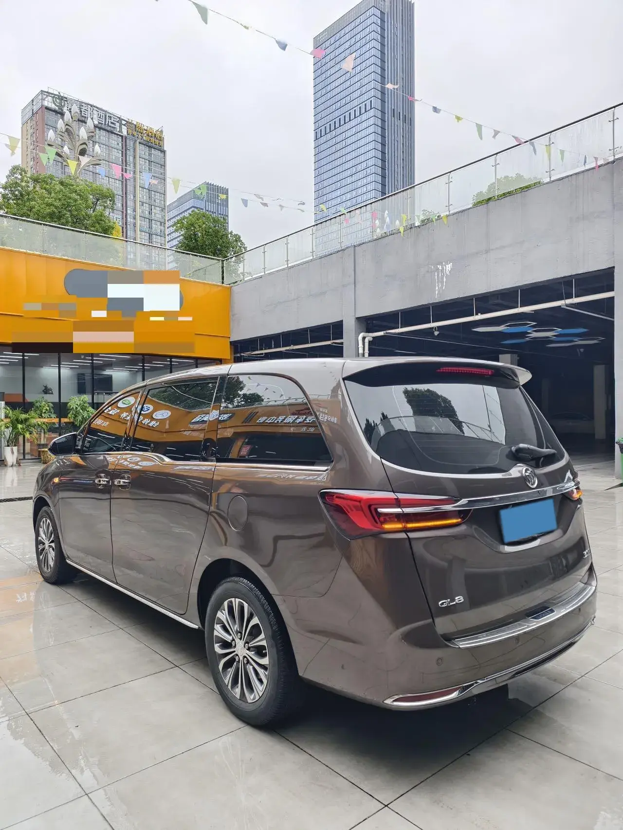 2023 BUICK GL8 thumbnail 4