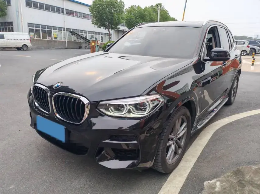 2020 BMW X3 view 1