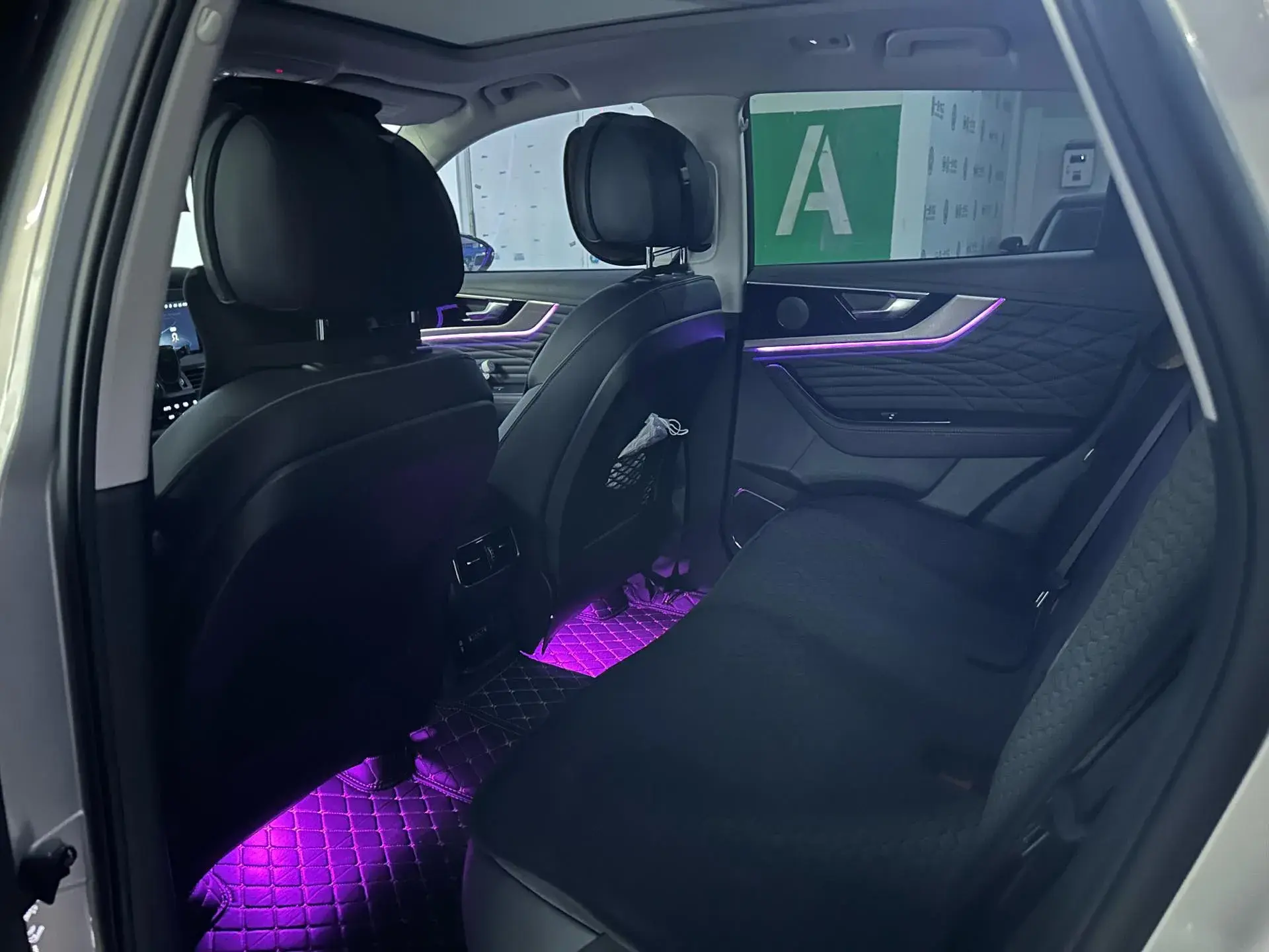 2022 HONGQI HS5 thumbnail 4