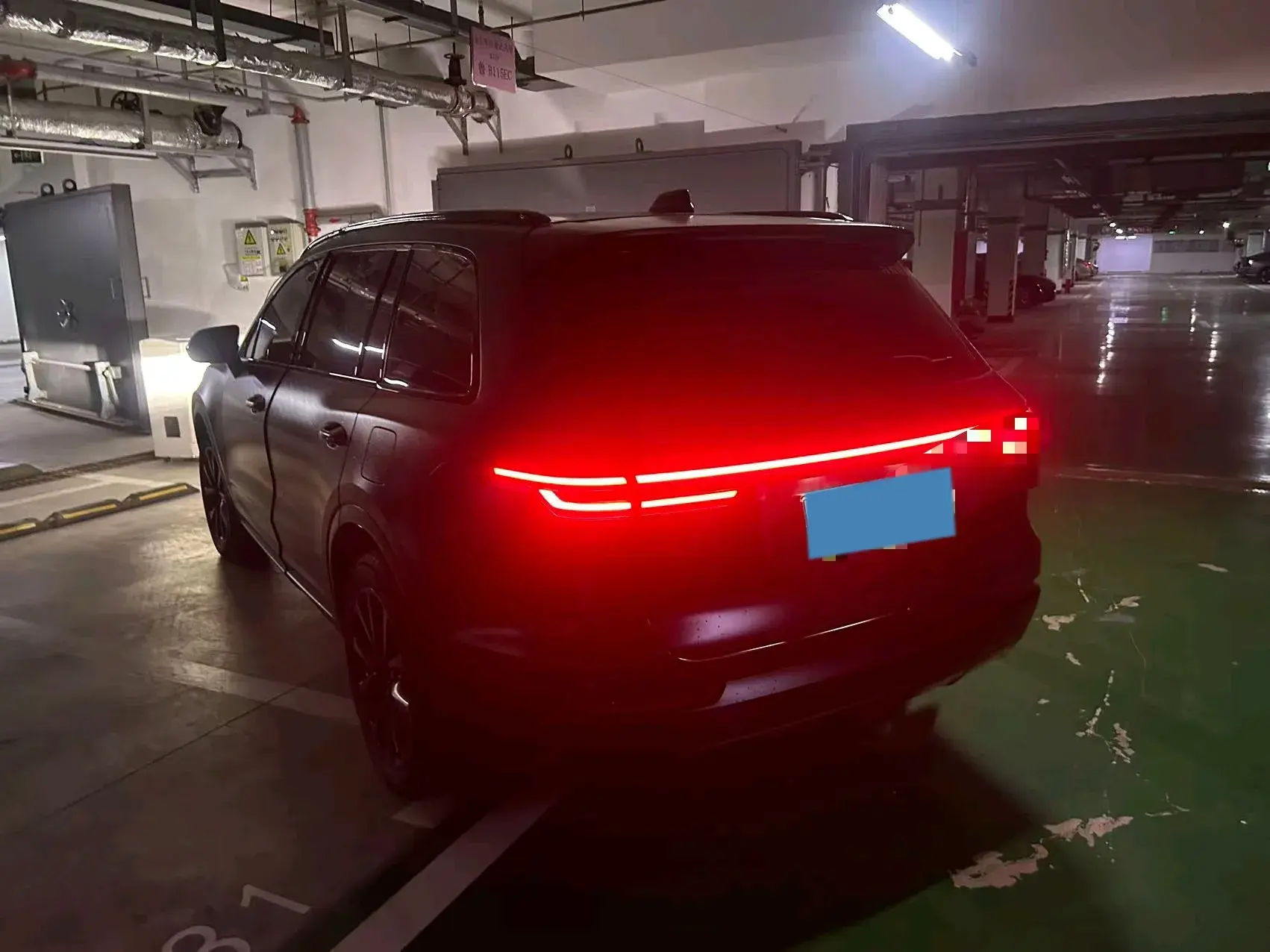 2021 LI ONE thumbnail 3