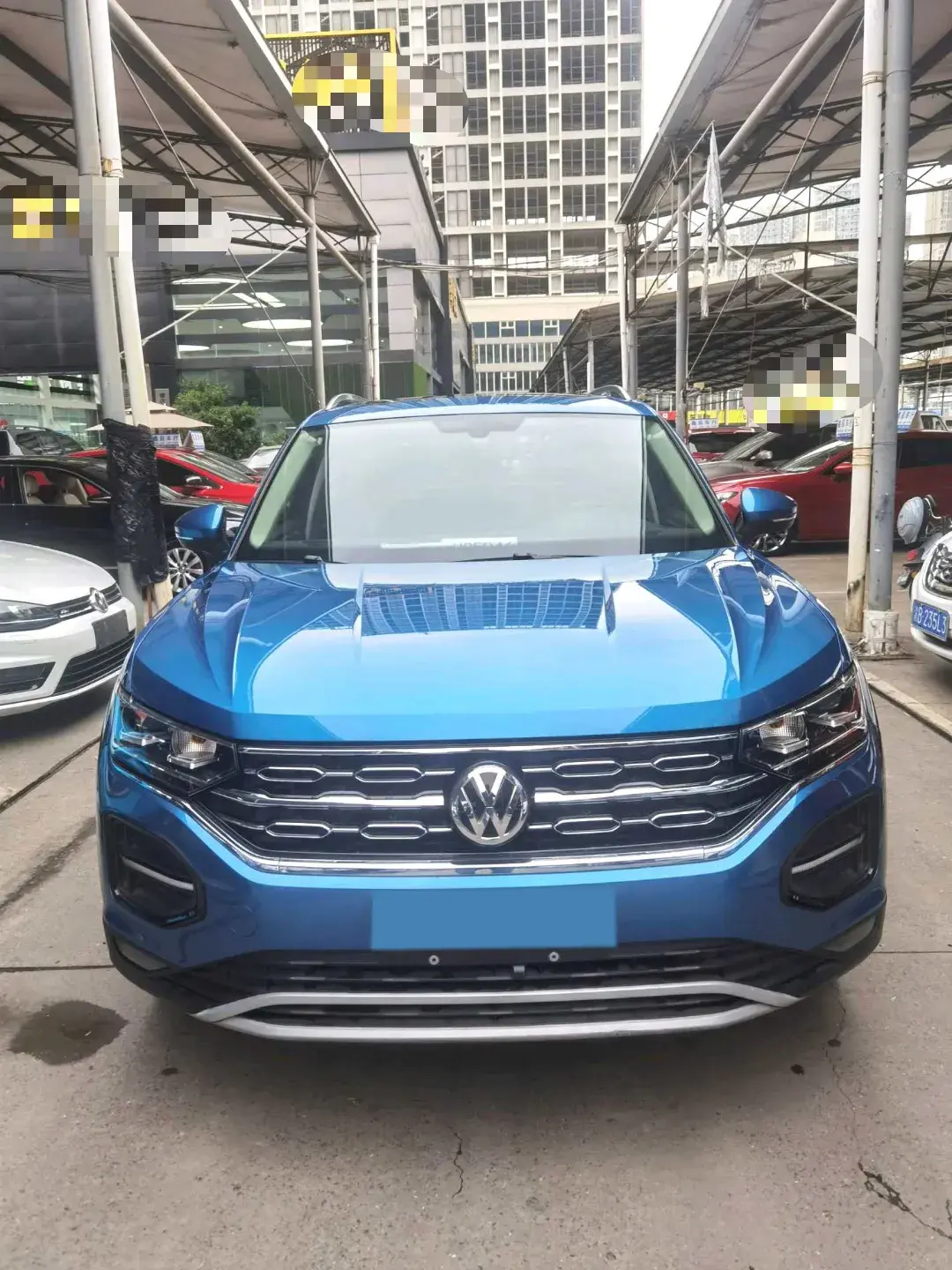 2019 VOLKSWAGEN TAYRON thumbnail 2