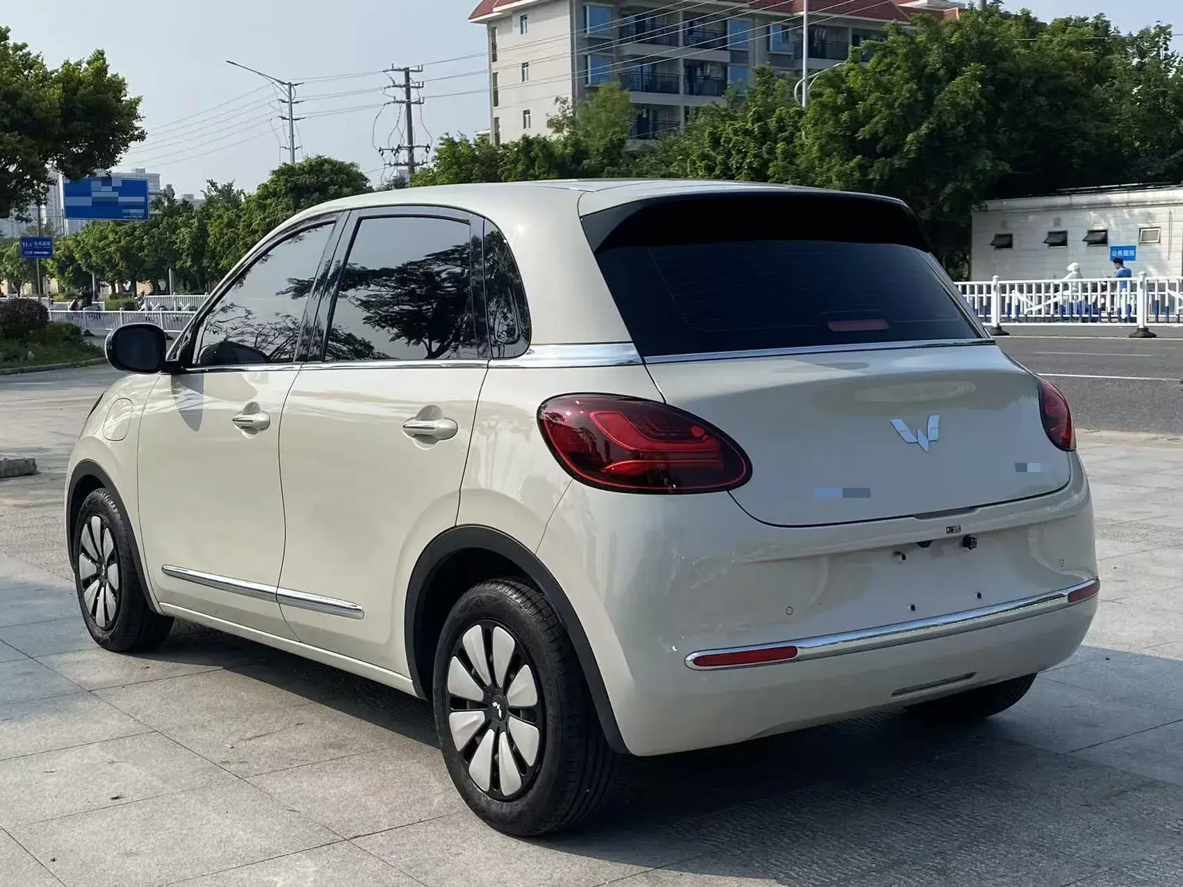 2023 WULING BINGUO thumbnail 4