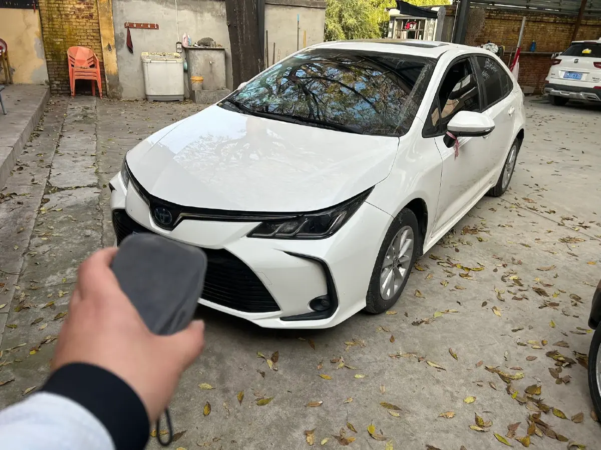 2021 Toyota Corolla 1.8L 98HP L4 E-CVT Hybrid