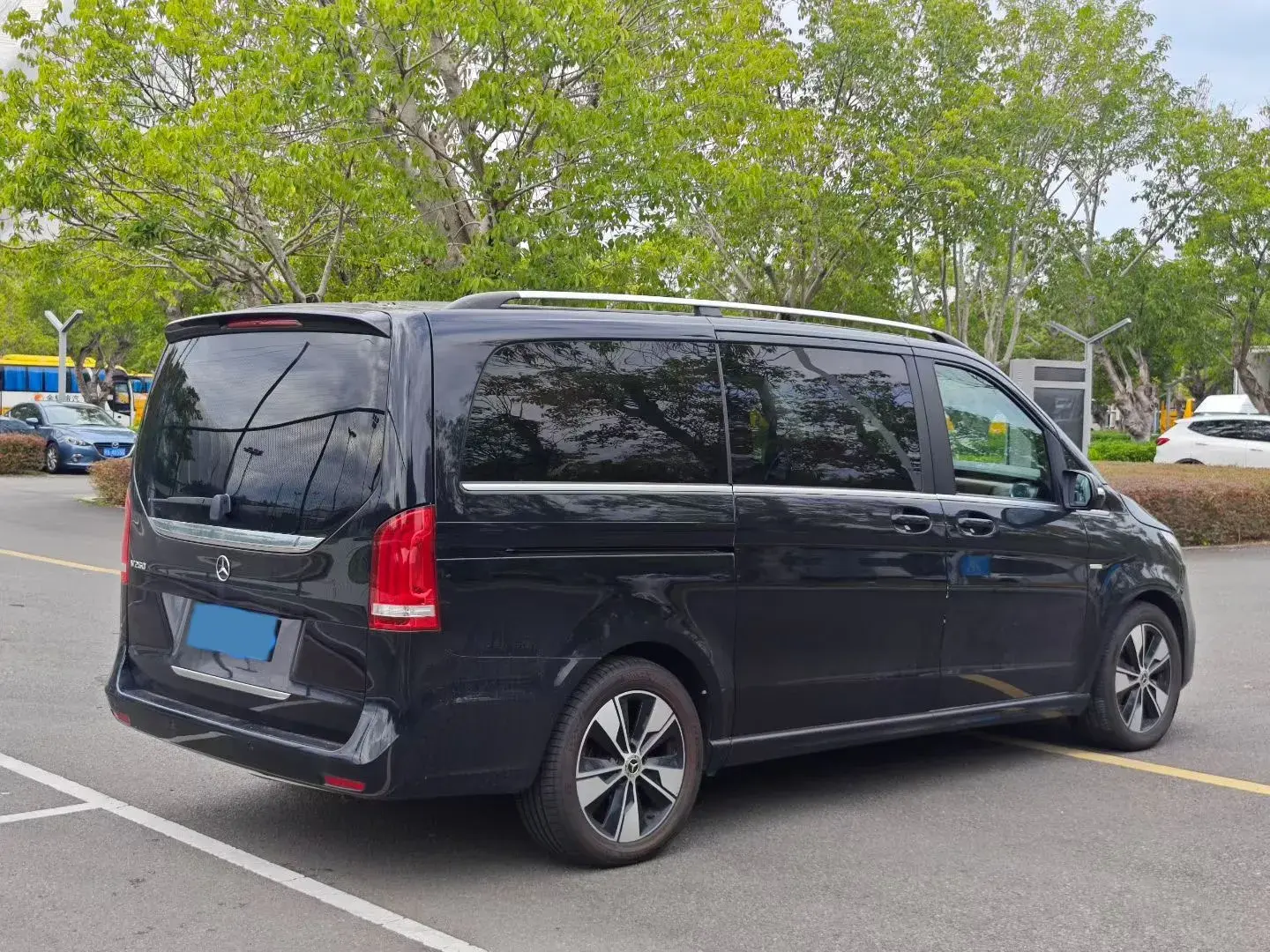 2020 MERCEDES-BENZ V thumbnail 3