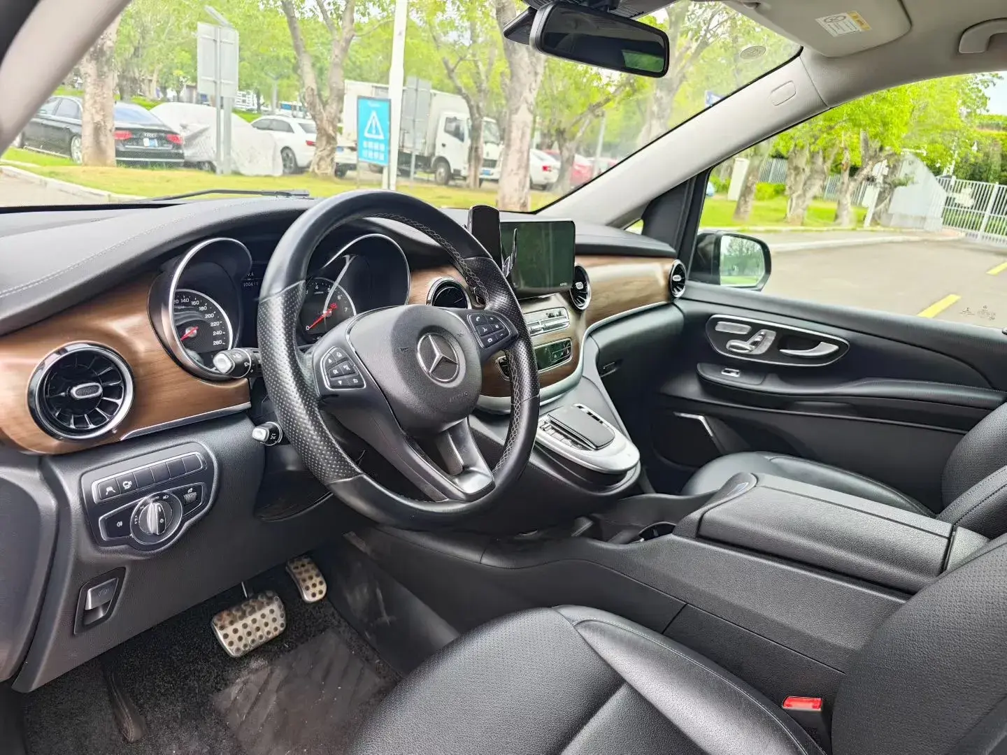 2020 MERCEDES-BENZ V thumbnail 4