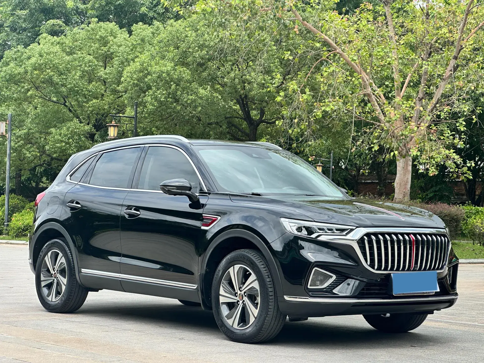 2019 HONGQI HS5 thumbnail 3