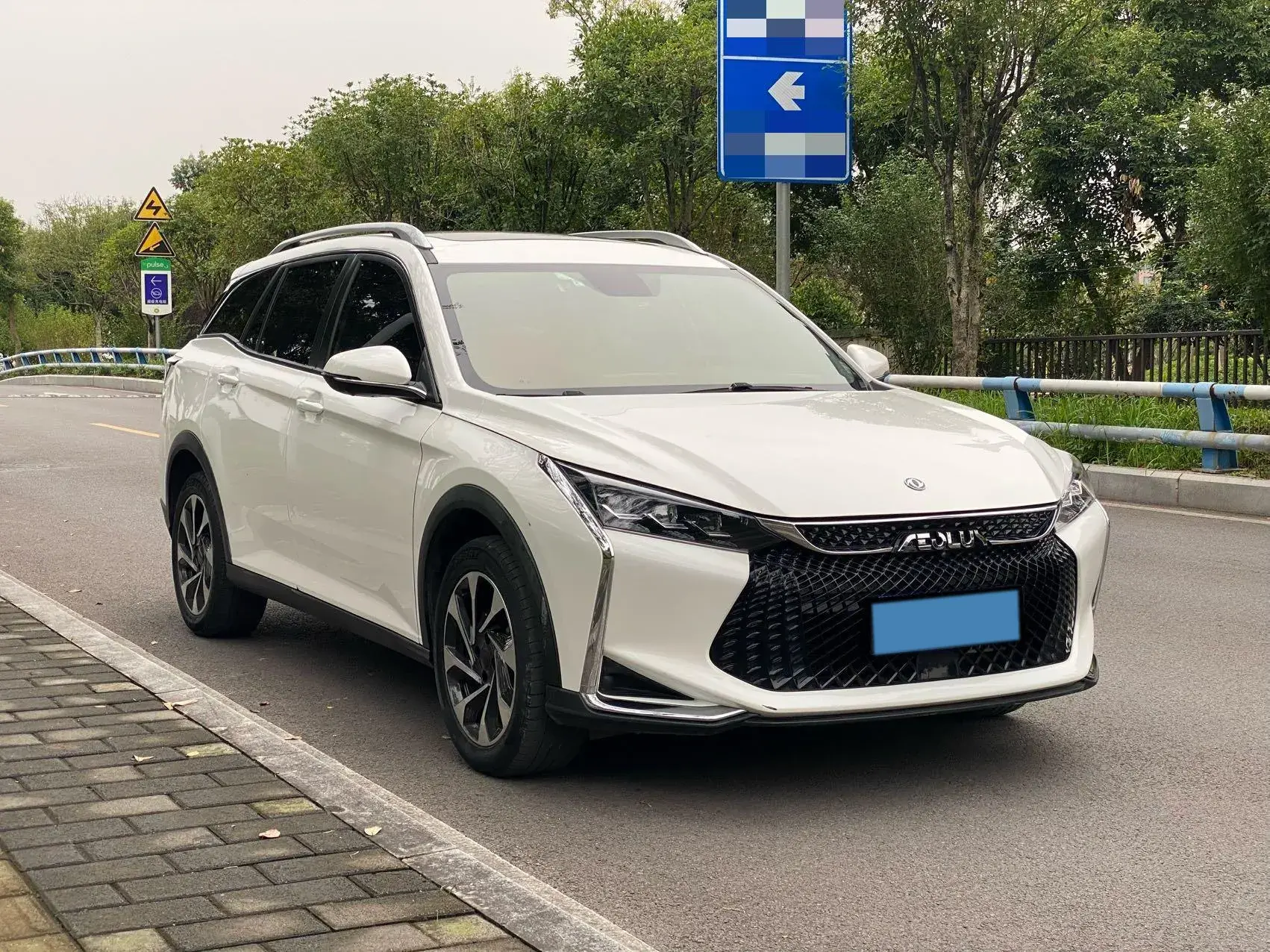 2020 DONGFENG AEOLUS thumbnail 3