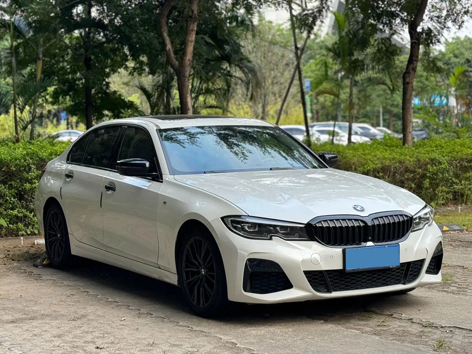 2020 BMW 3 thumbnail 3