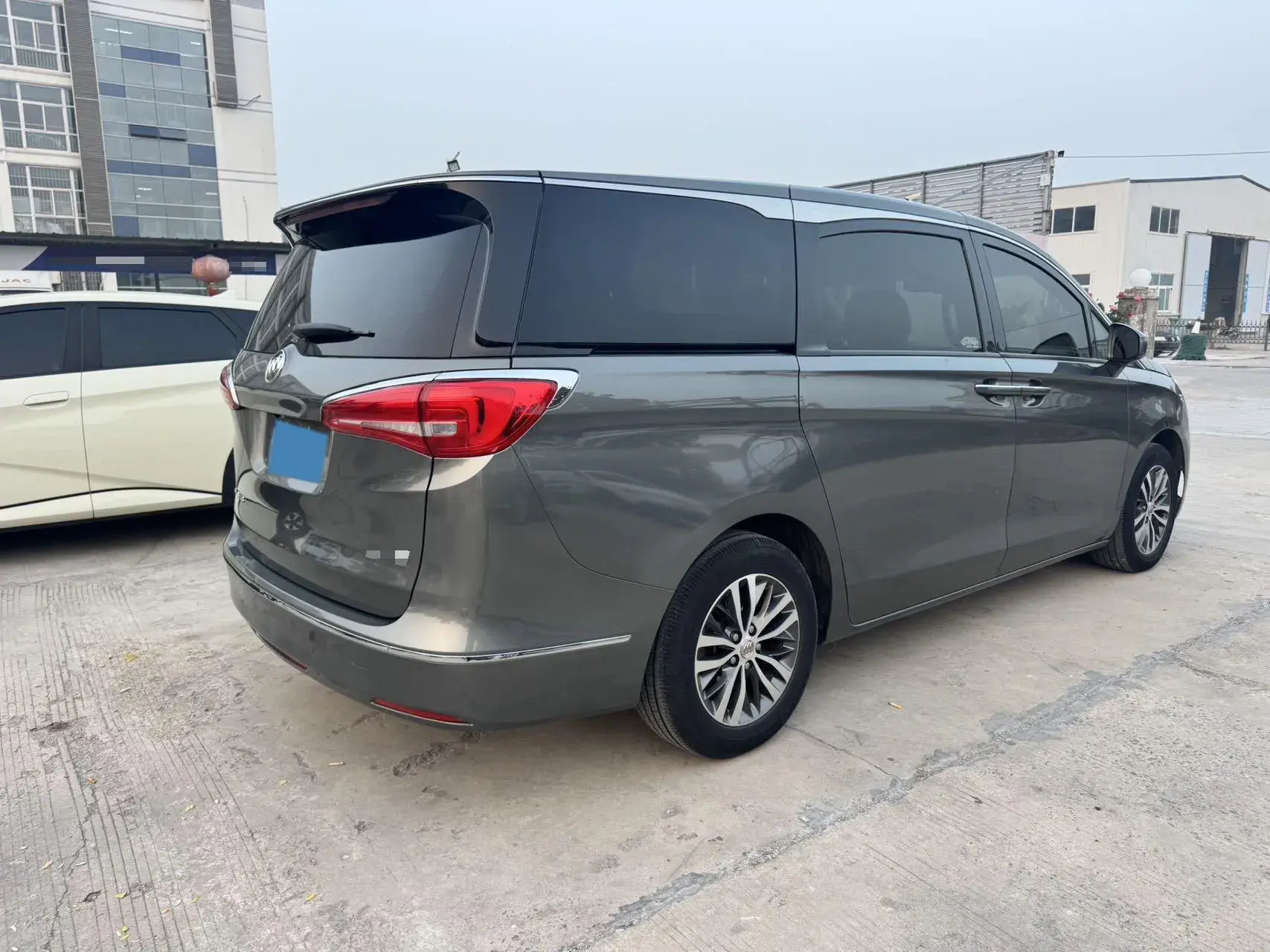 2018 BUICK GL8 thumbnail 4