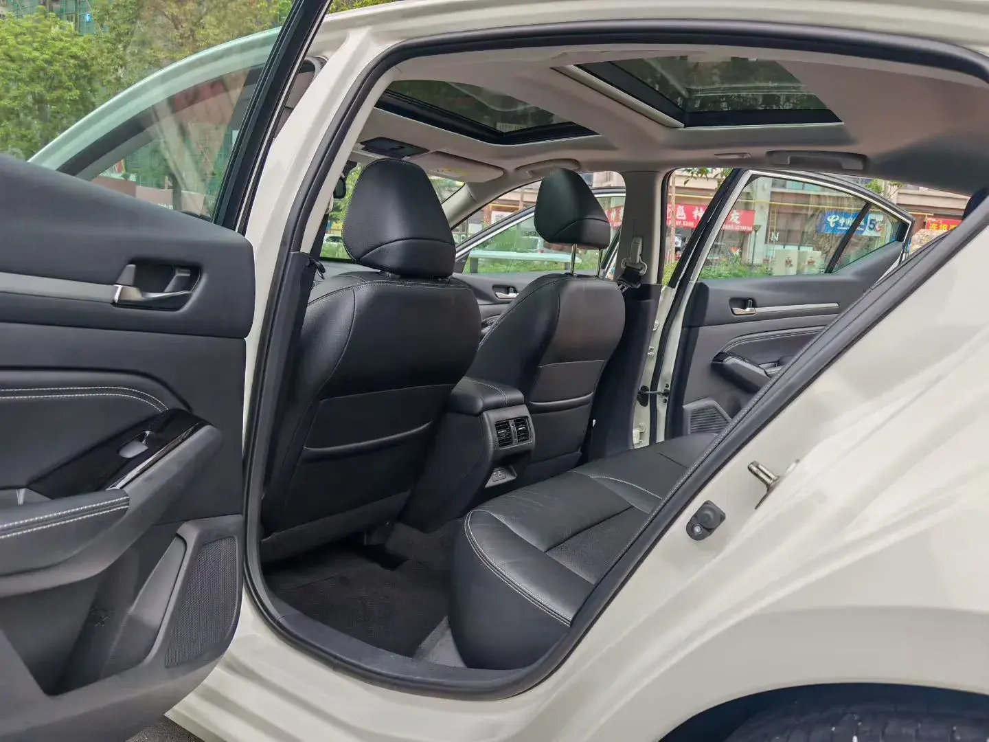 2021 NISSAN TEANA thumbnail 3