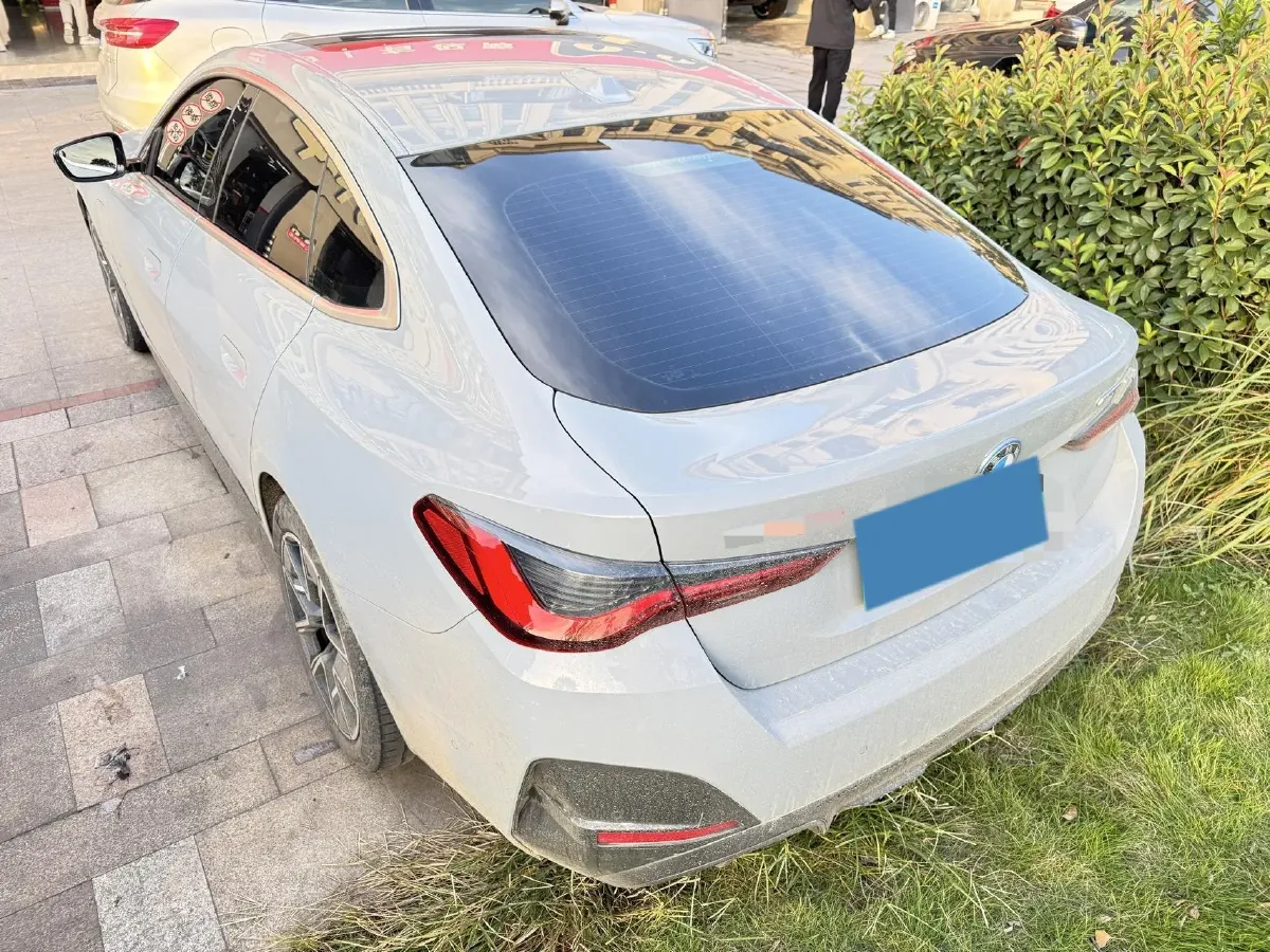 2023 BMW i4 BEV 70KWH,autocango,china used car exporter,china ev exporter,chinese used car exporter,chinese used ev exporter