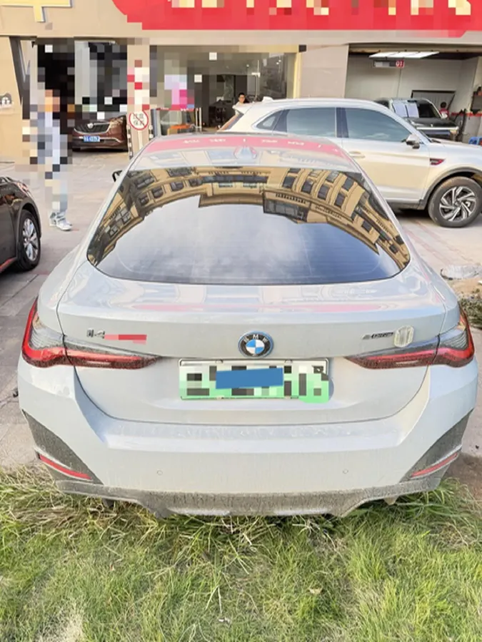 2023 BMW i4 BEV 70KWH,autocango,china used car exporter,china ev exporter,chinese used car exporter,chinese used ev exporter