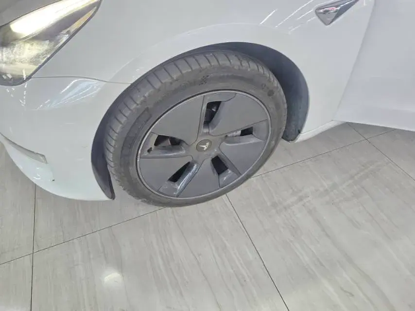 2019 TESLA MODEL thumbnail 2