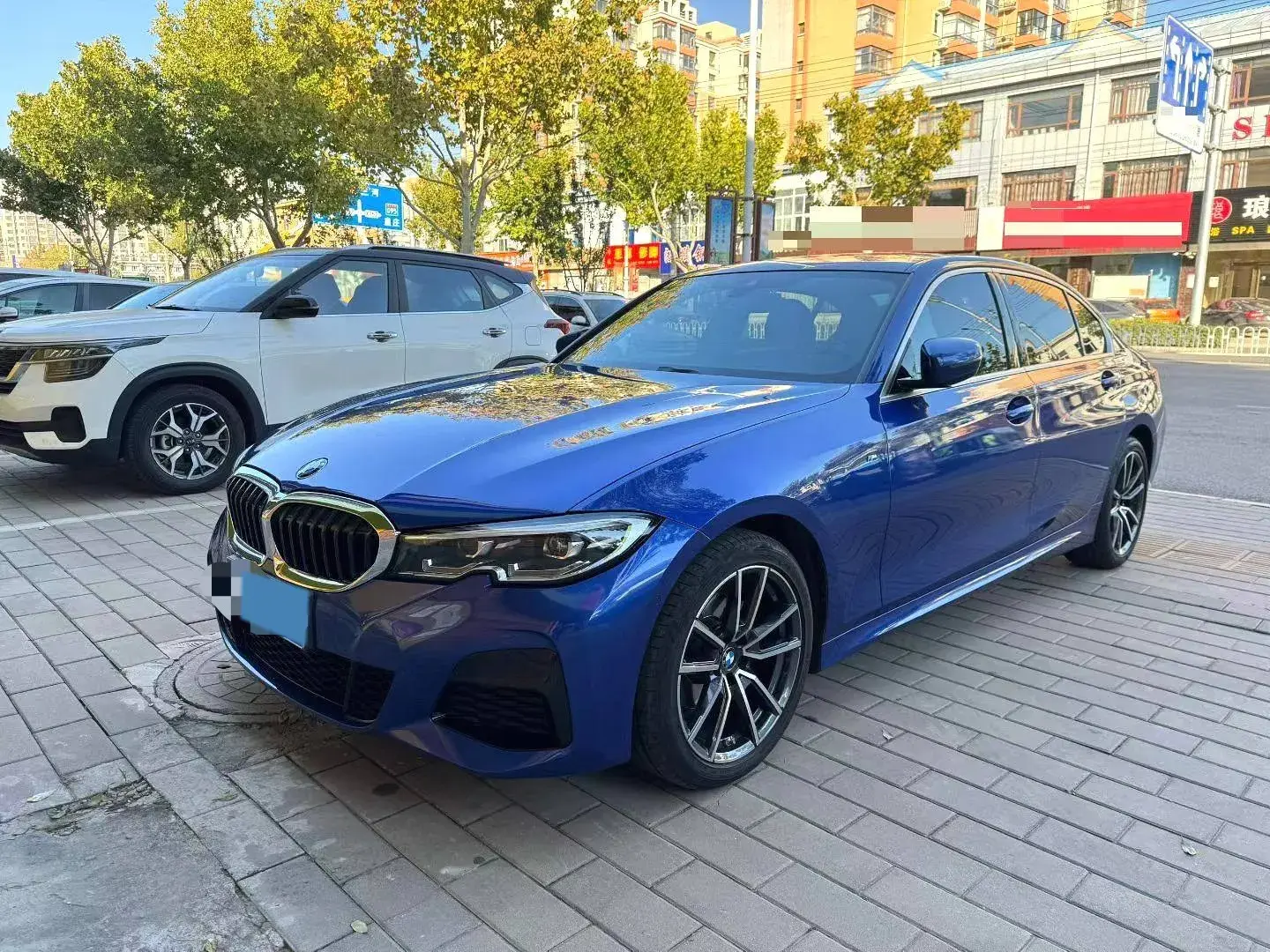 2020 BMW 3 view 1