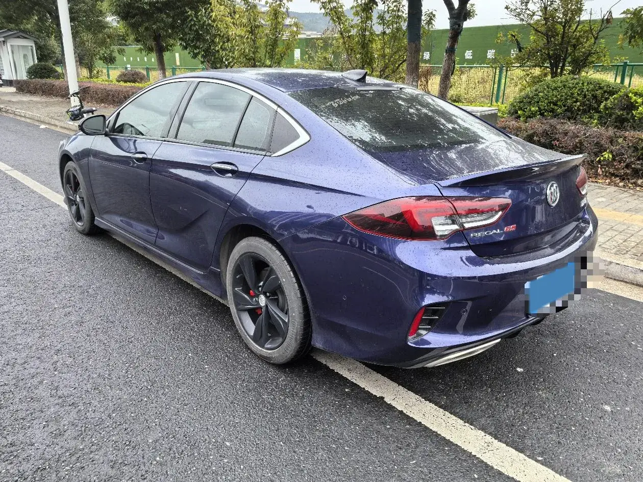 2021 BUICK REGAL thumbnail 4