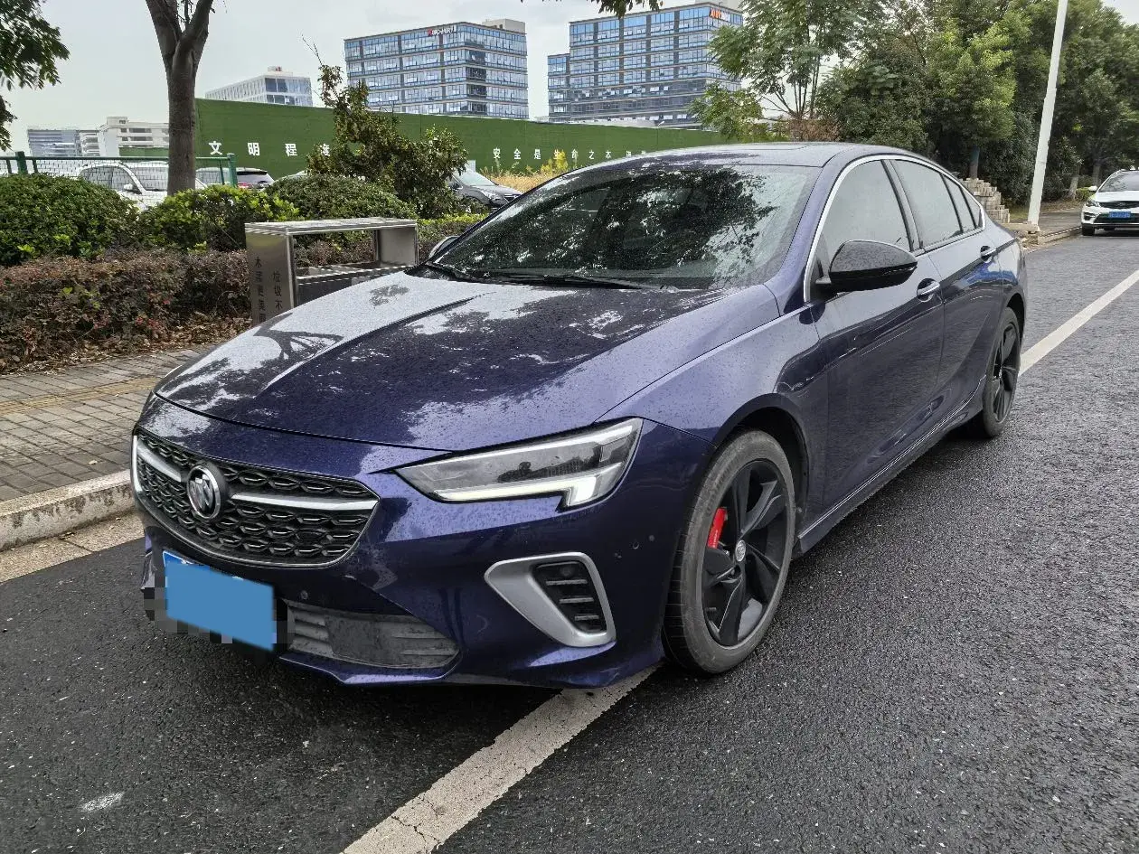 2021 BUICK REGAL view 1