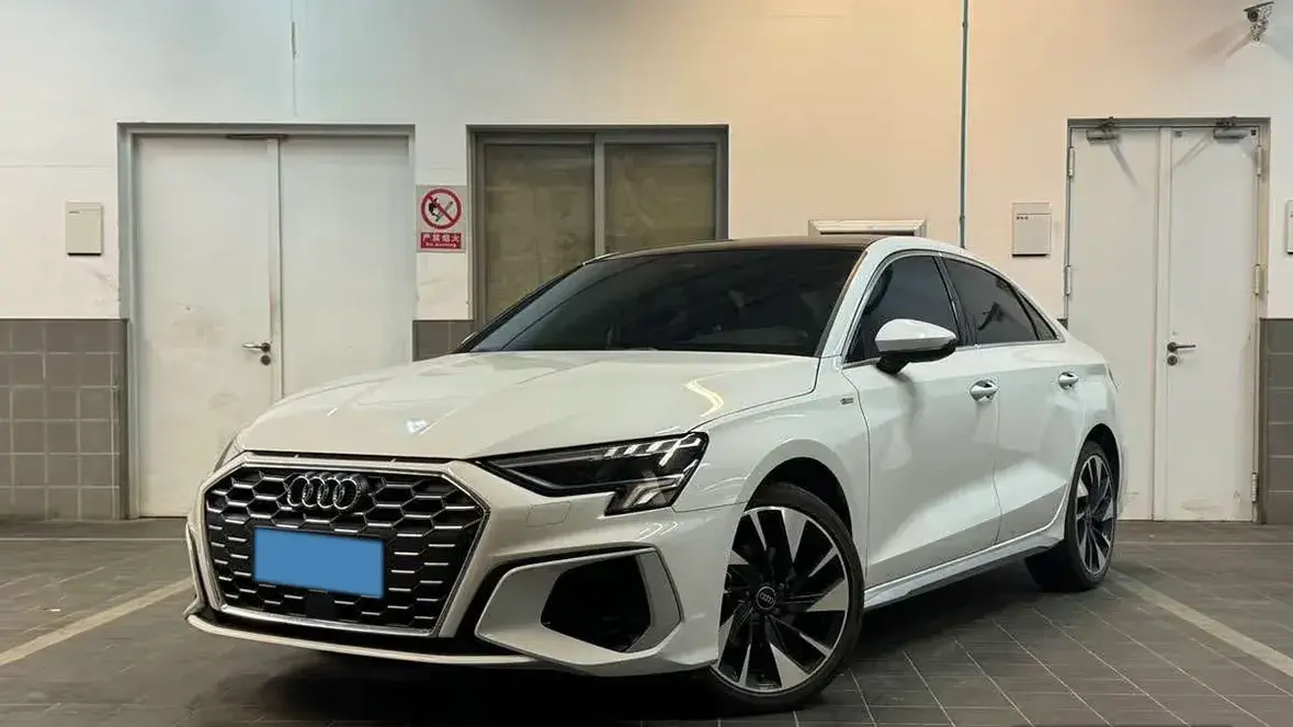 2022 Audi A3 1.4T 150HP L4 7DCT