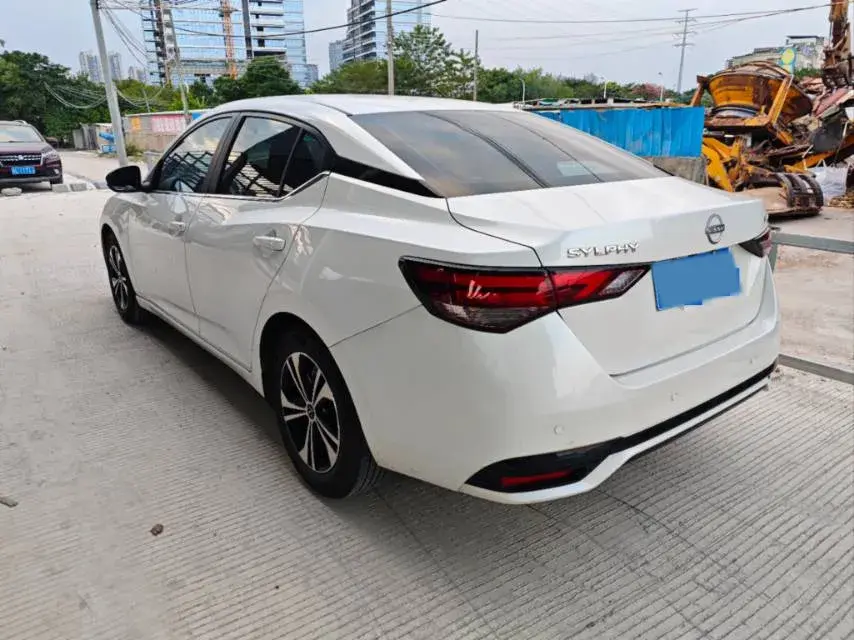 2023 NISSAN SYLPHY thumbnail 3