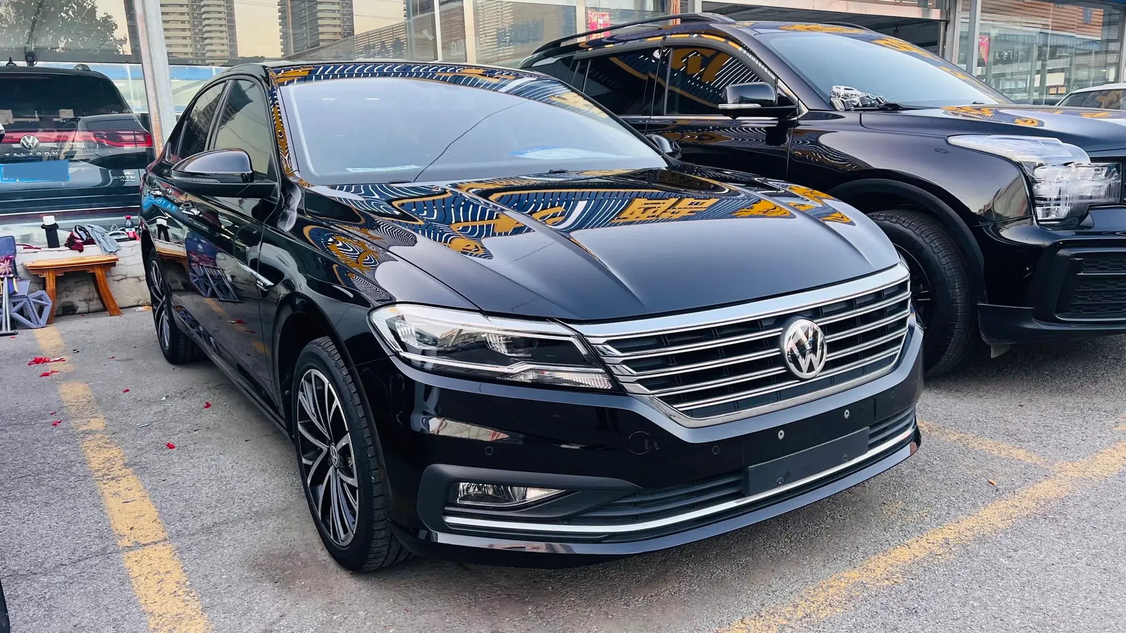 2019 VOLKSWAGEN LAVIDA thumbnail 3