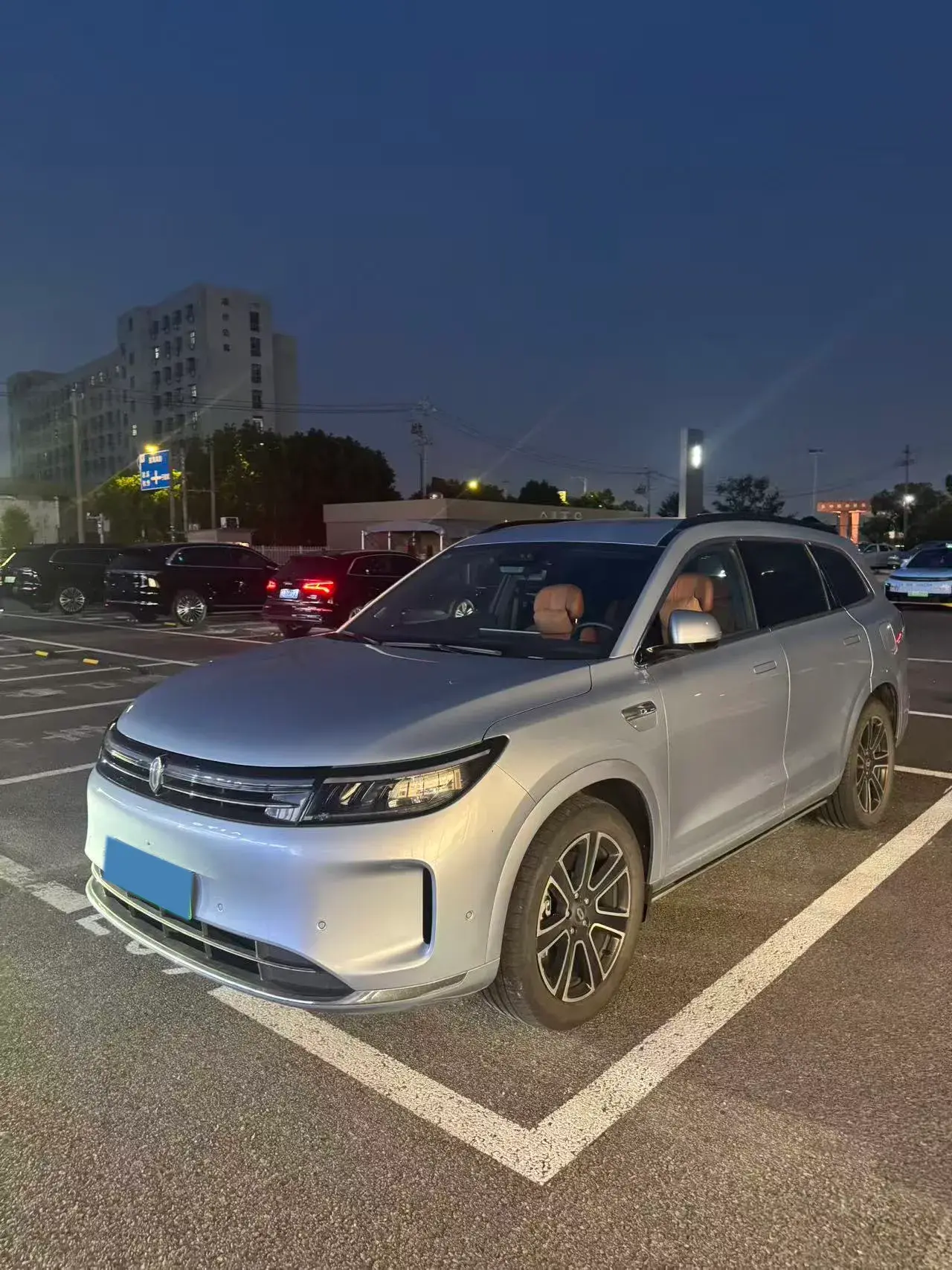 2024 AITO AITO view 1