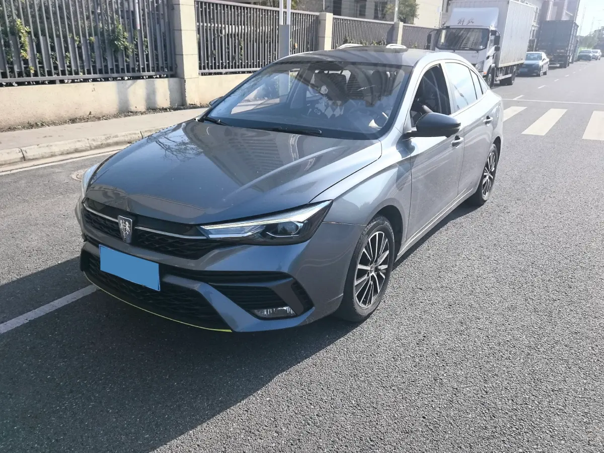 2021 Roewe i5 1.5L 120HP L4 CVT