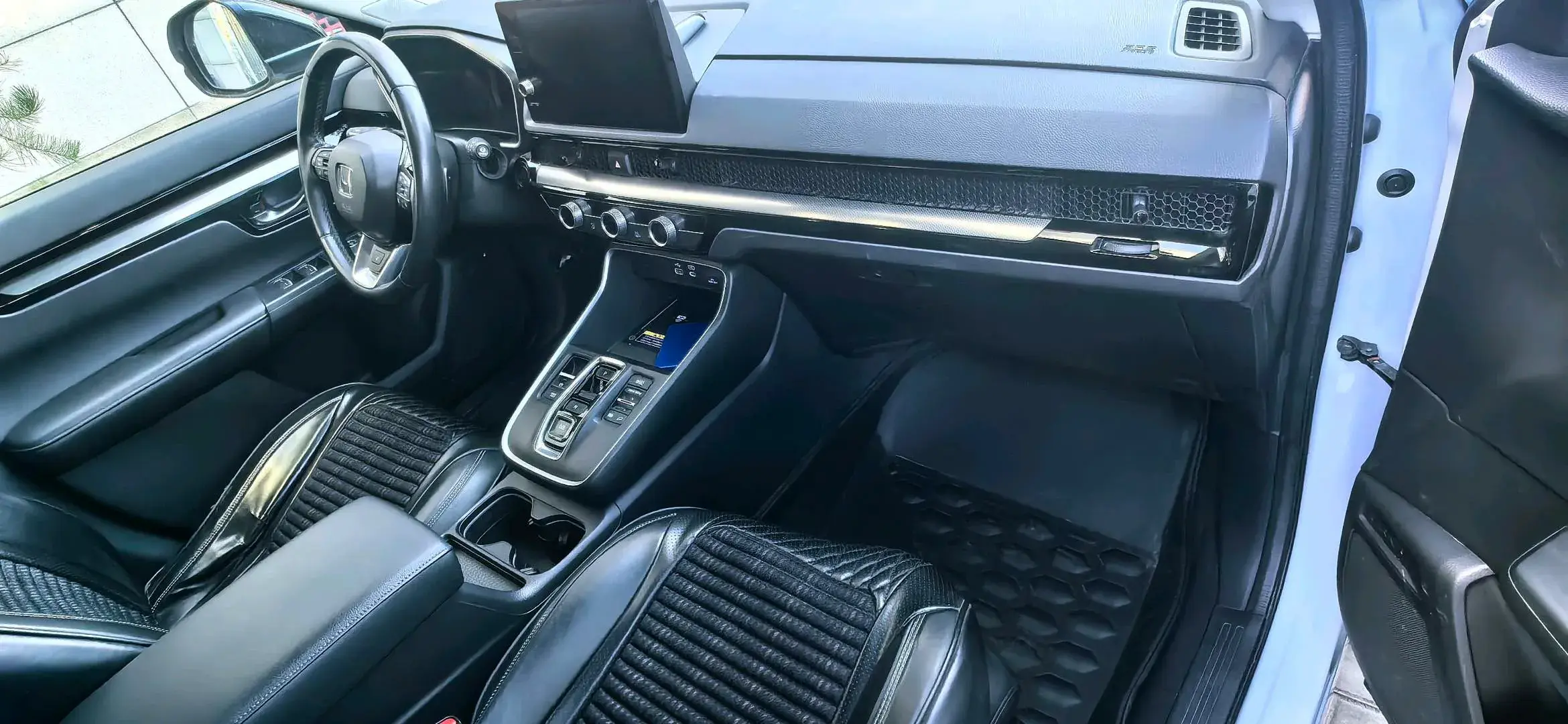 2023 HONDA CR-V thumbnail 4