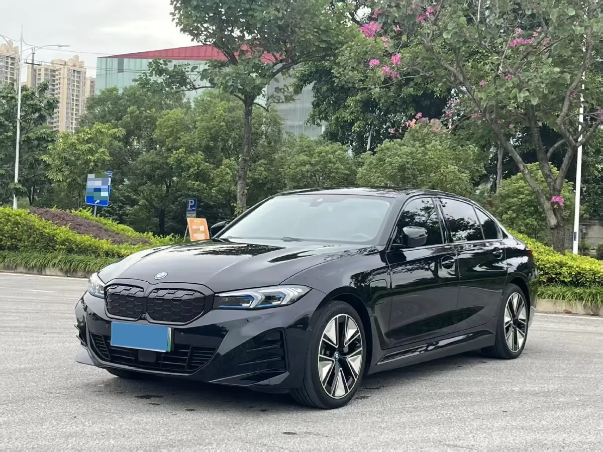 2023 BMW i3 BEV 79.05KWH