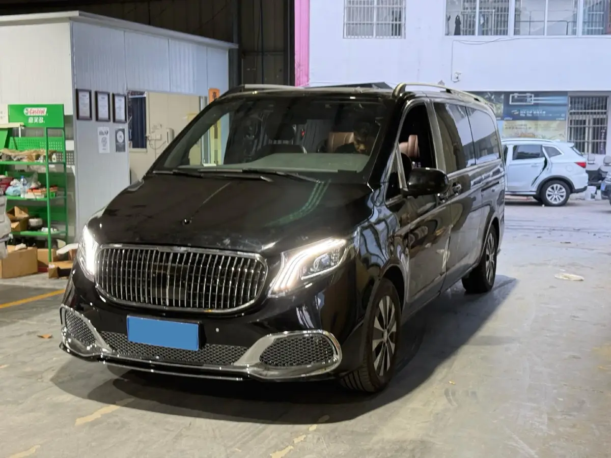 2023 Mercedes-Benz Vito 2.0T 211HP L4 9AT