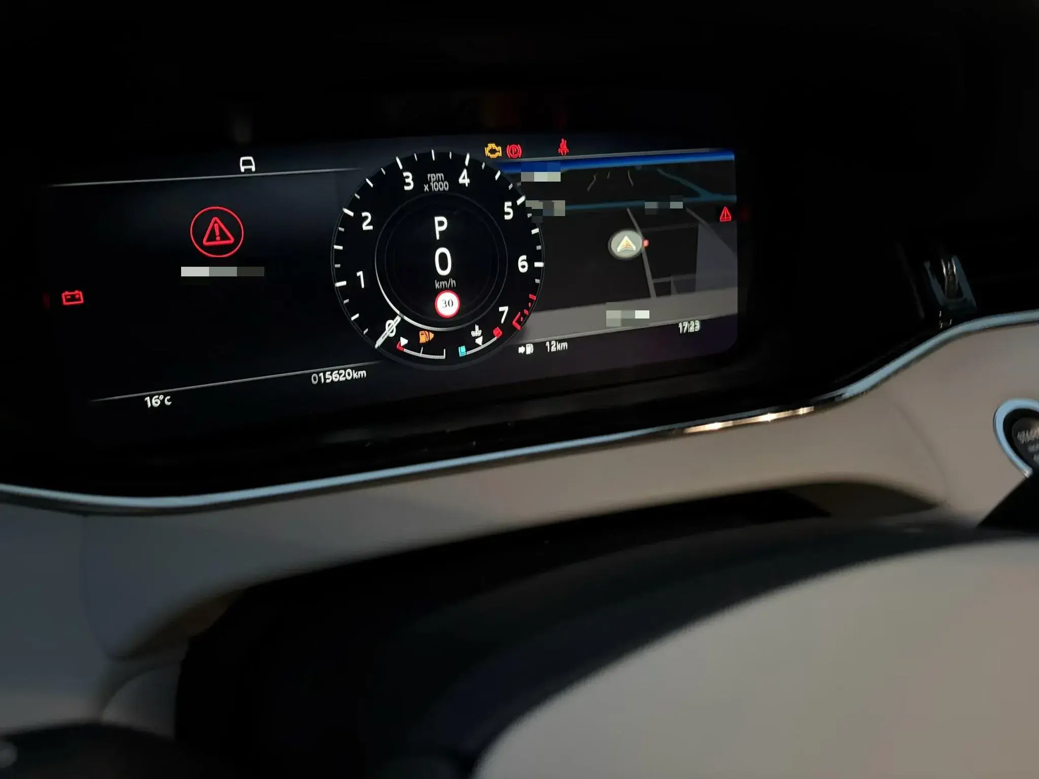 2021 LAND ROVER thumbnail 3