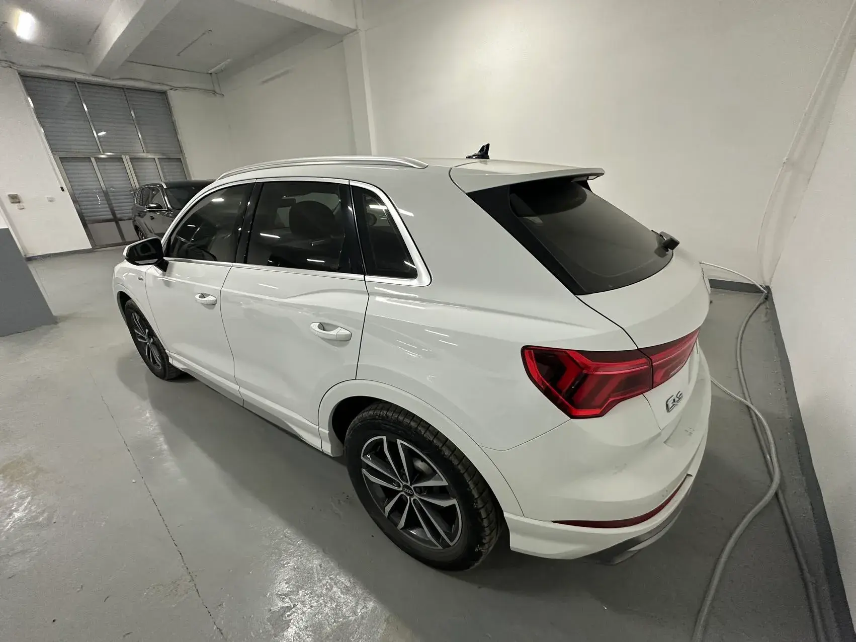 2021 AUDI Q3 thumbnail 4