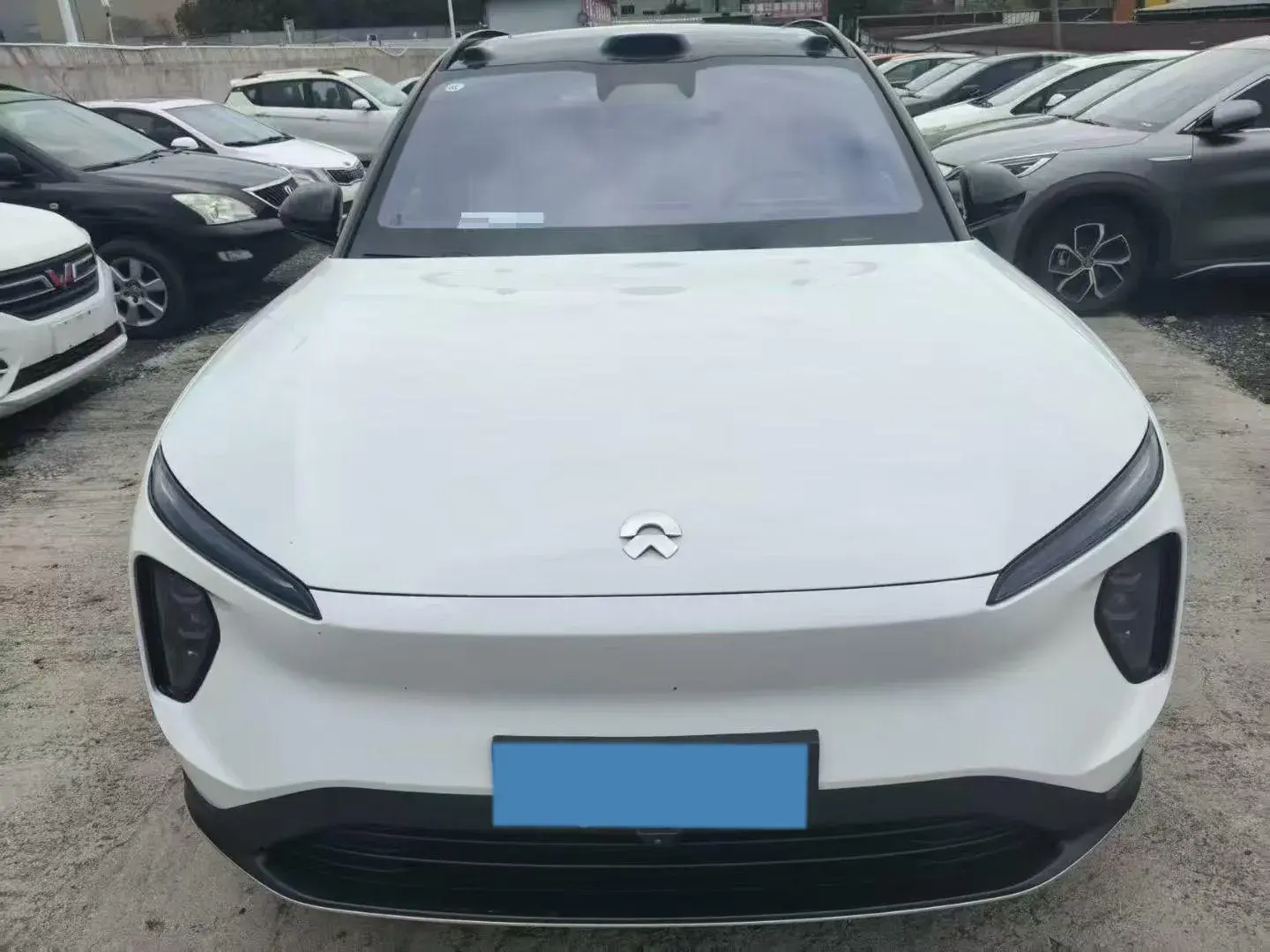 2025 NIO ES6 thumbnail 3